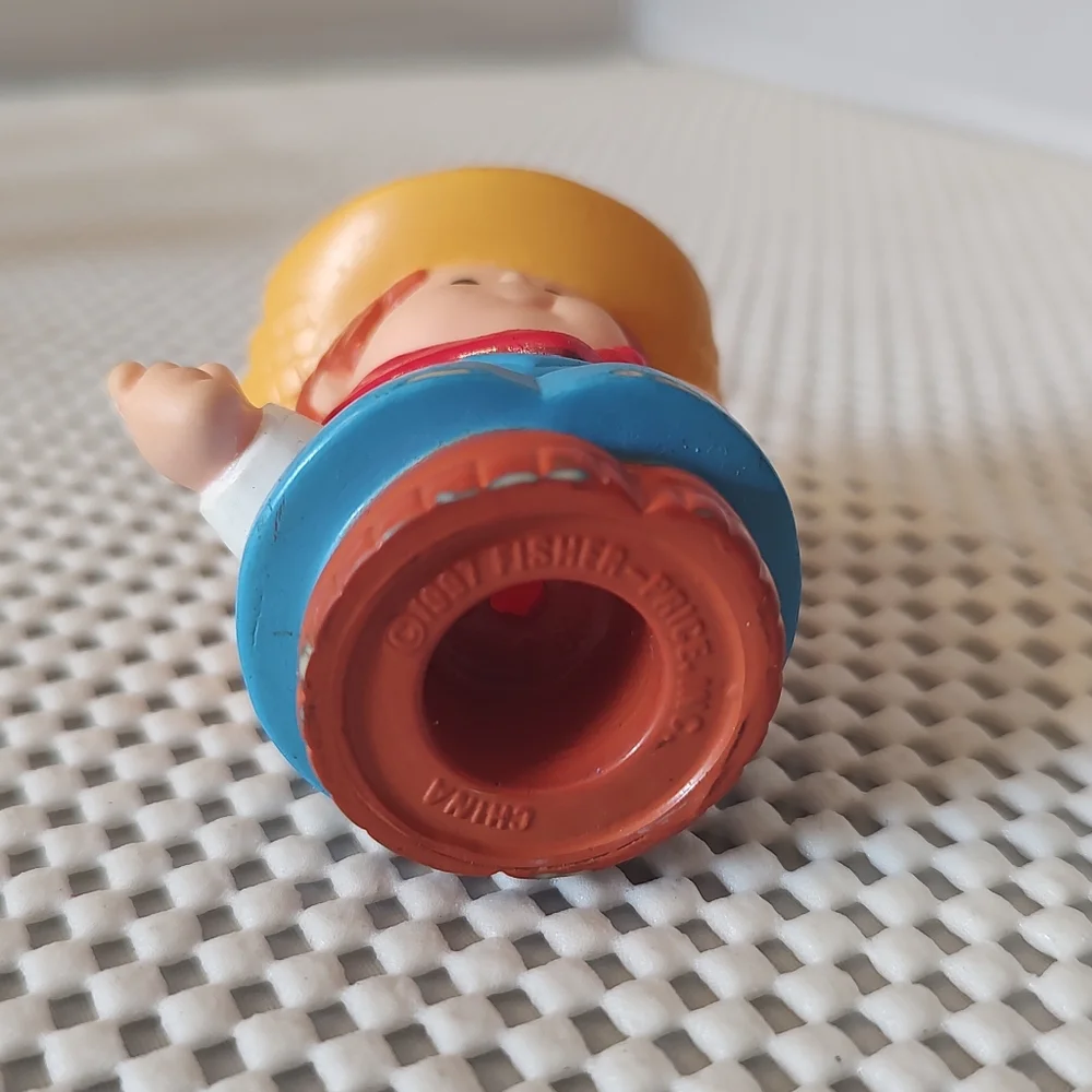 Fisher-Price people pet little